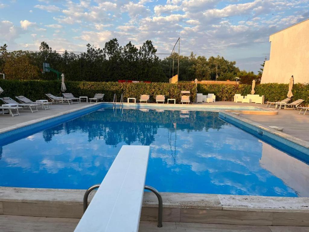 Residence Sunbeam Лепорано Екстер'єр фото